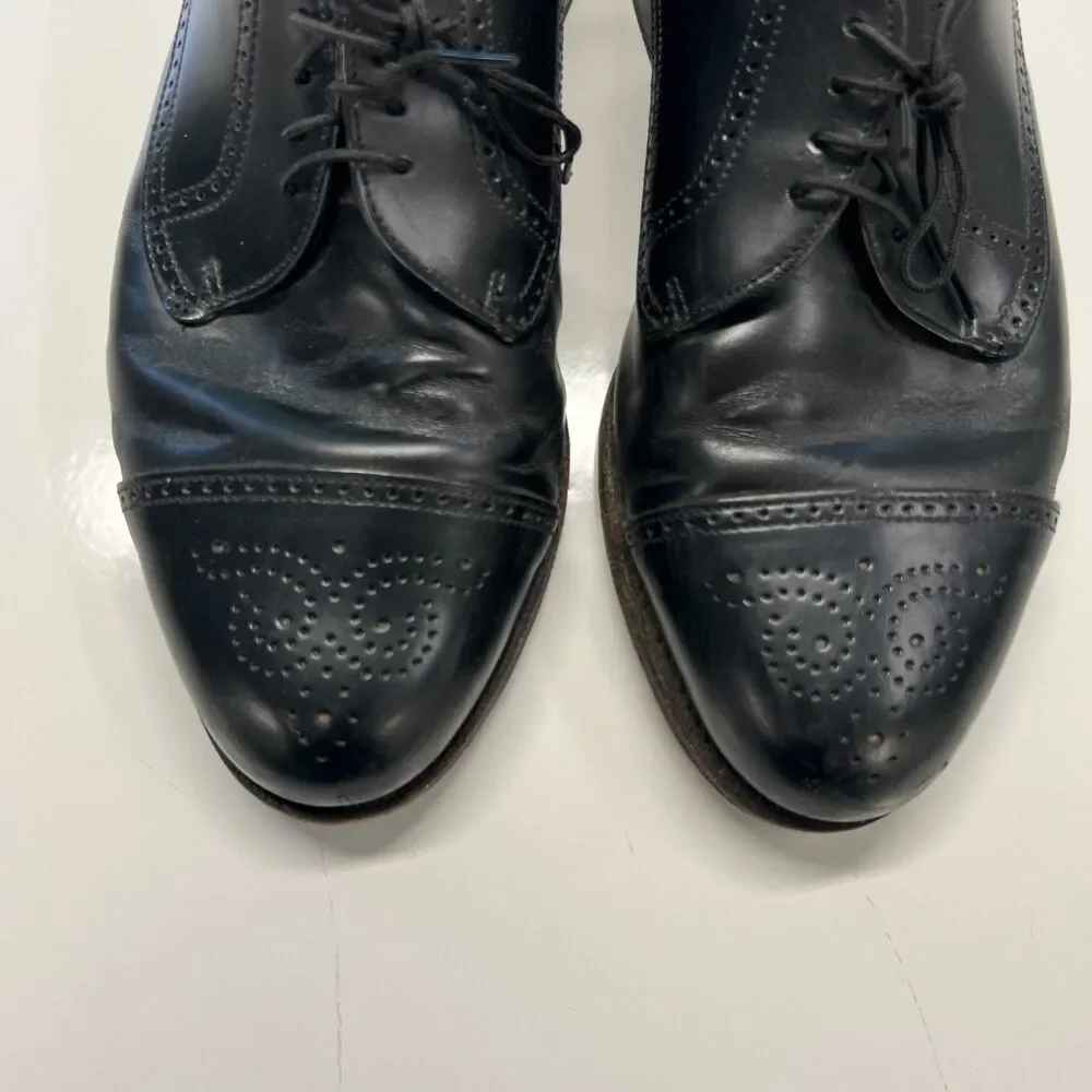 G.H. Bass Cap Toe Oxford Shoes Mens 10.5 Black Leather USA Made W300-1 Dress